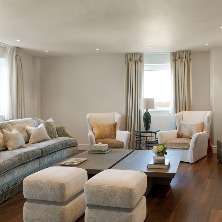 KENSINGTON FLAT